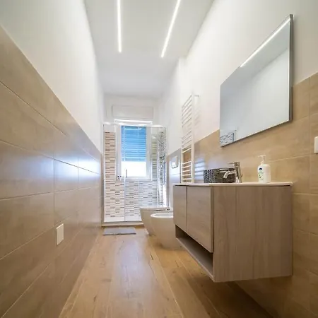 Fix Fco Apartament *